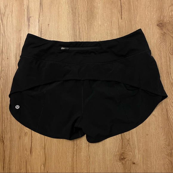 ❌SOLD❌Lululemon Lululemon Speed Up Short Long 4" - Picture 4 of 11